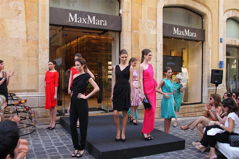 MAXMARA Trunk show 